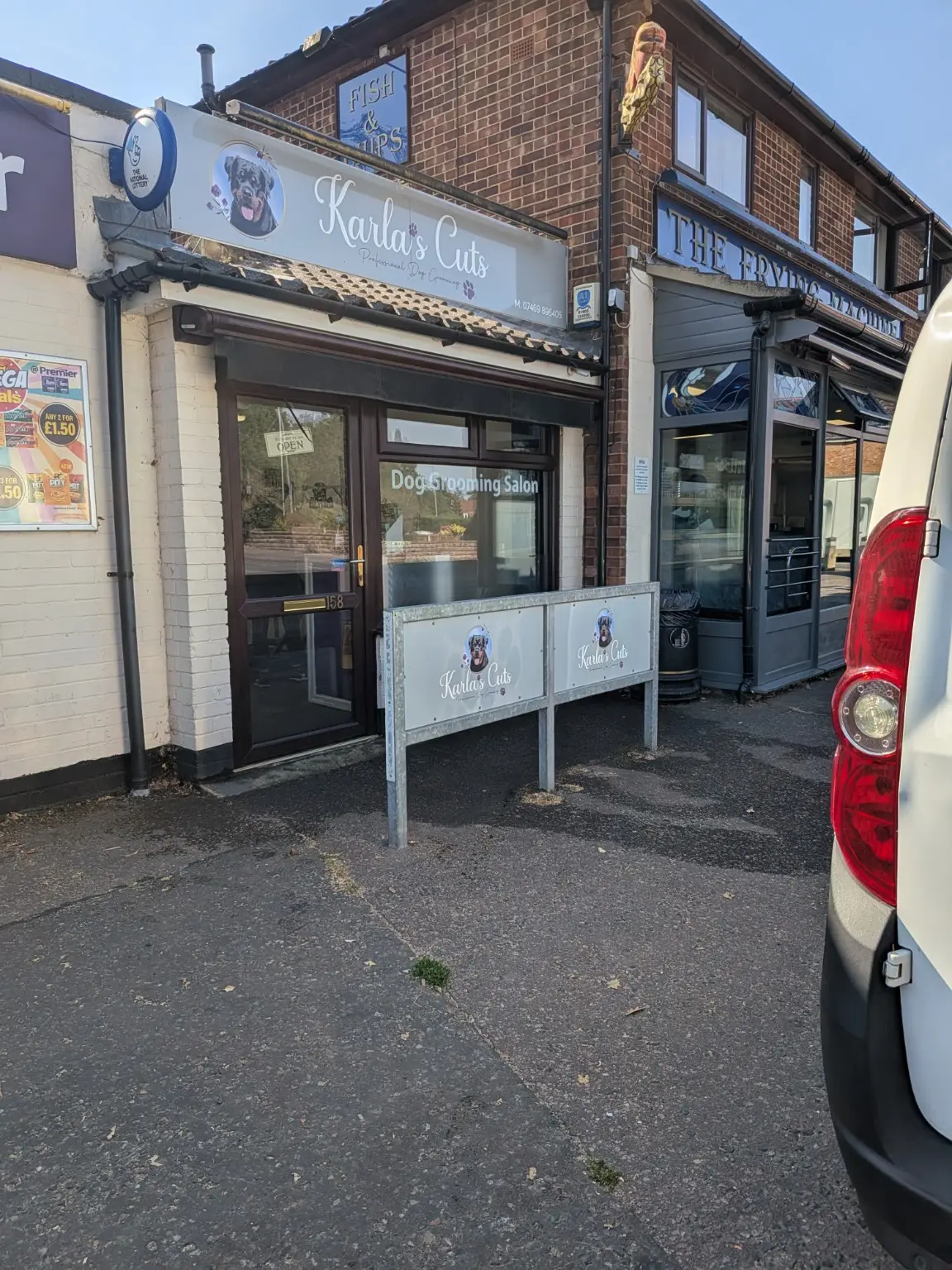 Commercial shopfront attended by Hamblin Property Care